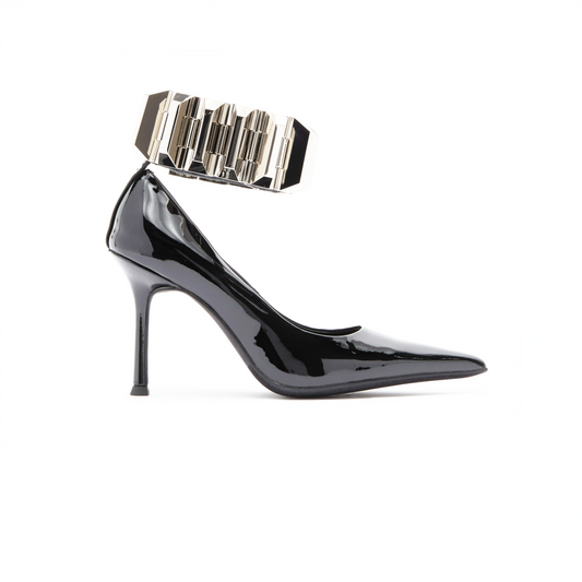 Bustle-B
