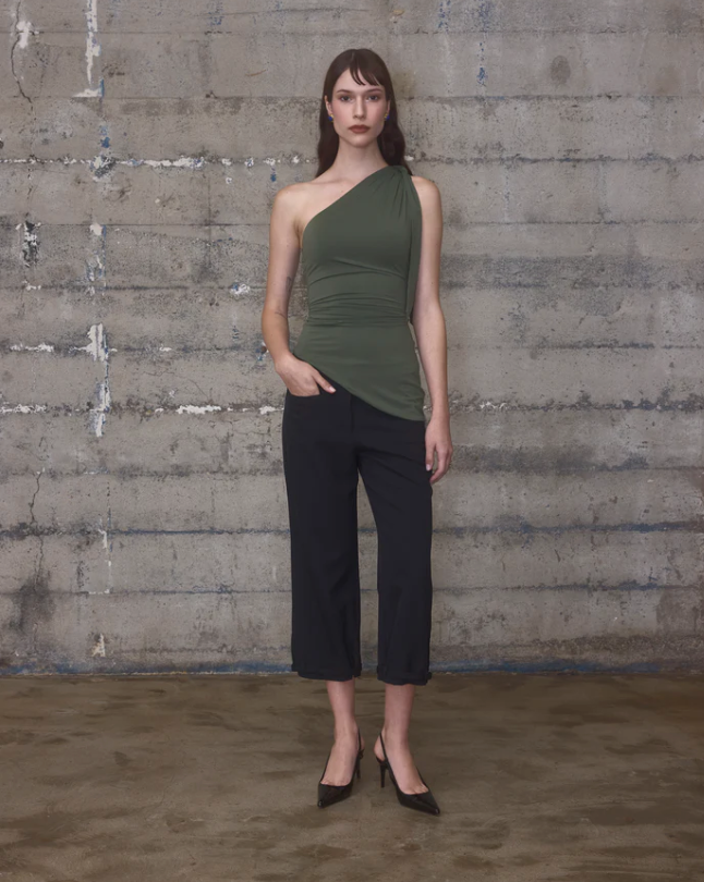 Buckle Capri Pants