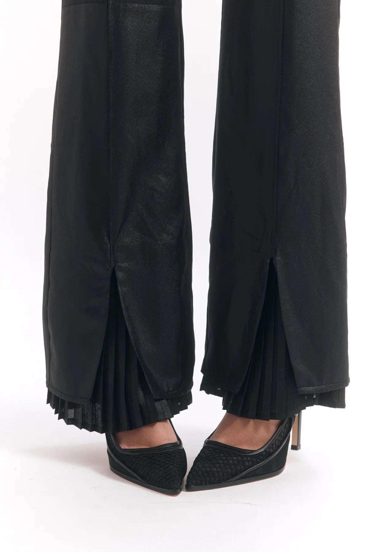 Zia Pant